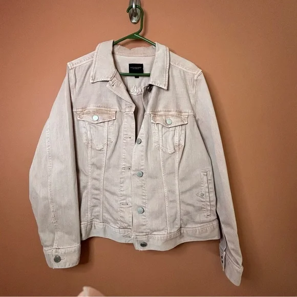 Liverpool Blush Jean Jacket - Picture 3 of 11